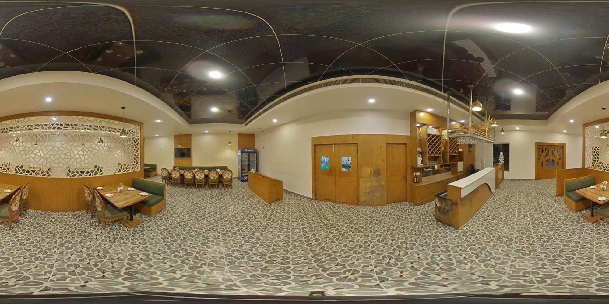 Tathastu Hotels & Banquet Hall Pipra Dewās Kültér fotó
